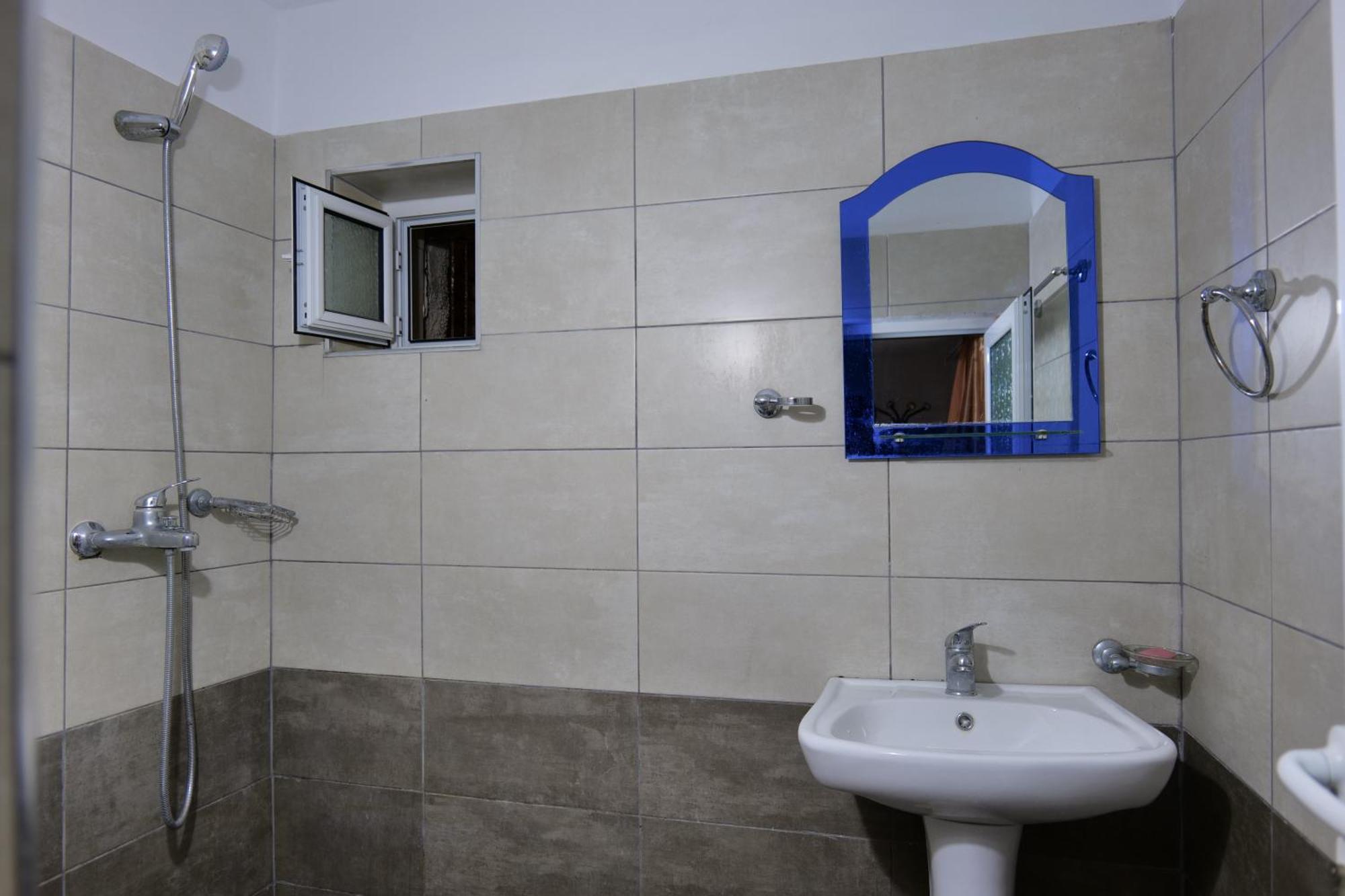 Hermes Elite Apartments ساراندا المظهر الخارجي الصورة