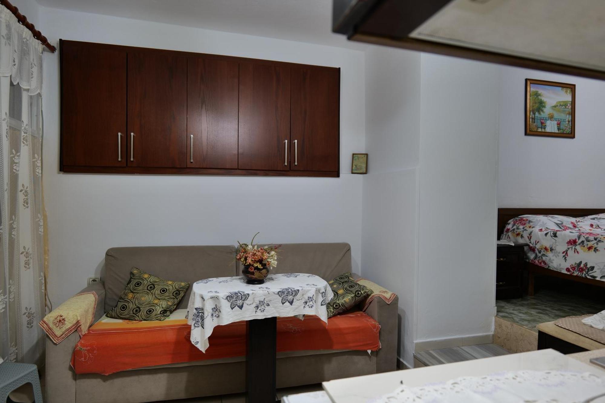 Hermes Elite Apartments ساراندا المظهر الخارجي الصورة