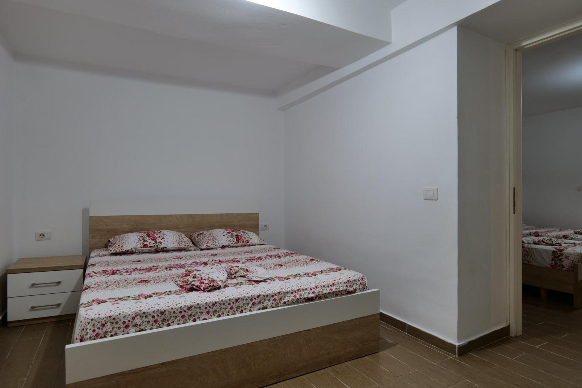 Hermes Elite Apartments ساراندا المظهر الخارجي الصورة