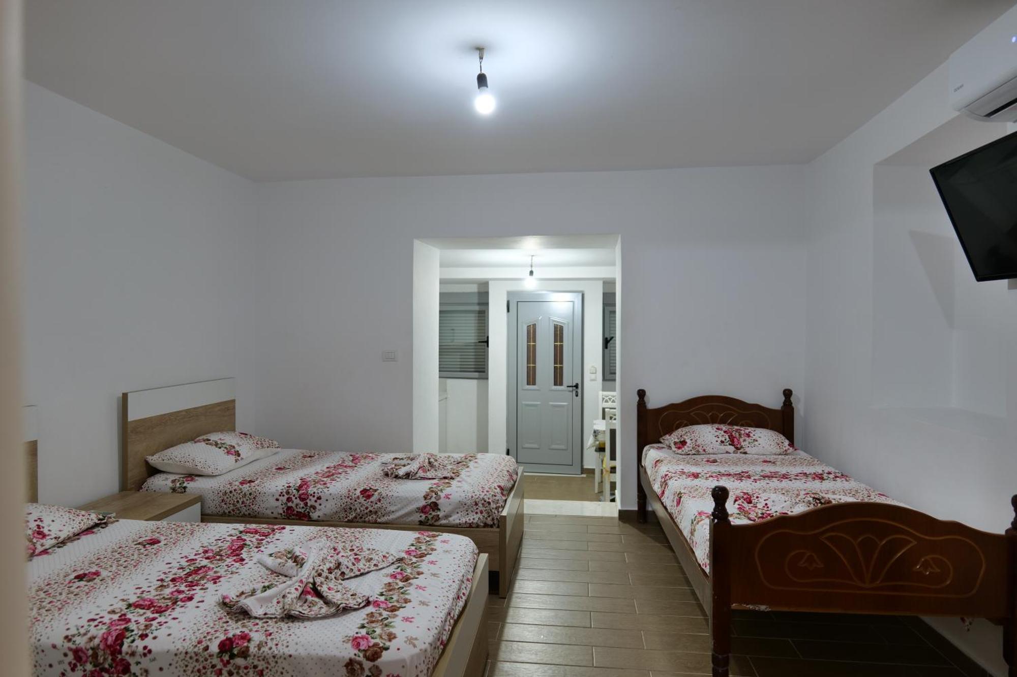 Hermes Elite Apartments ساراندا المظهر الخارجي الصورة